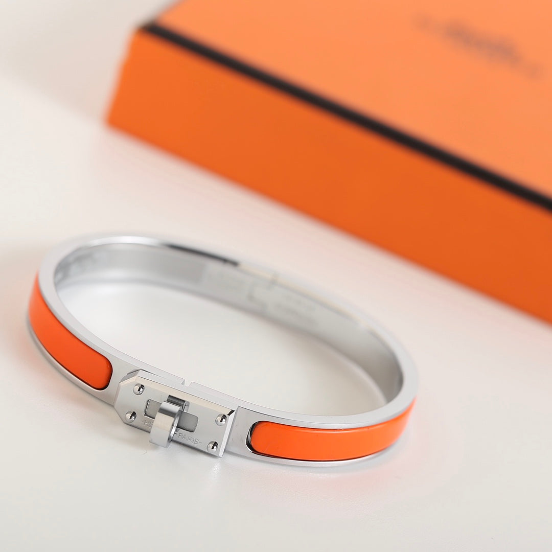 ¡®Star¡¯HM KELLY ORANGE BRACELET