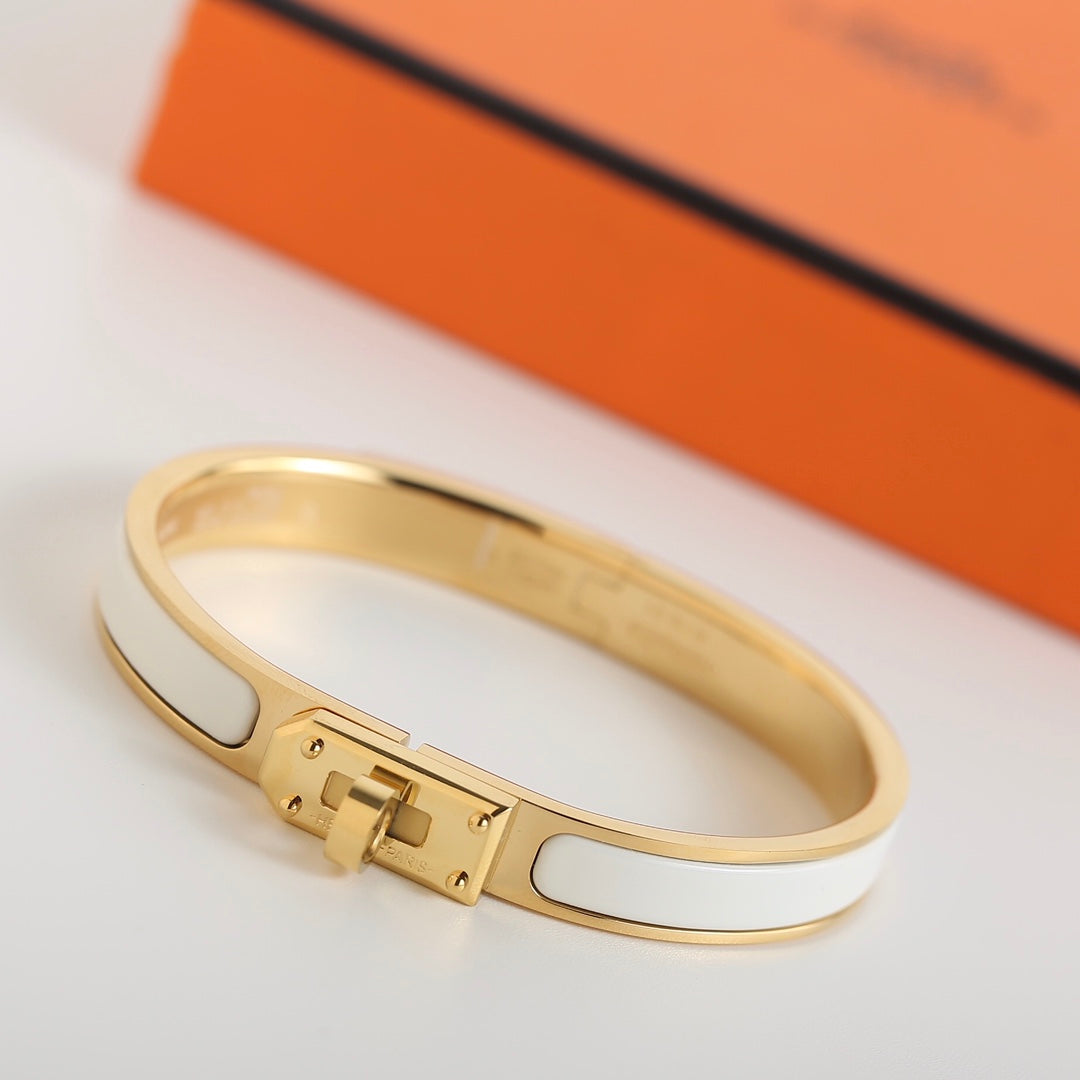 ¡®Star¡¯HM KELLY WHITE BRACELET