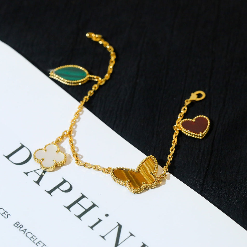 ¡®Star¡¯LUCKY SPRING 5 MOTIF GOLD BRACELET