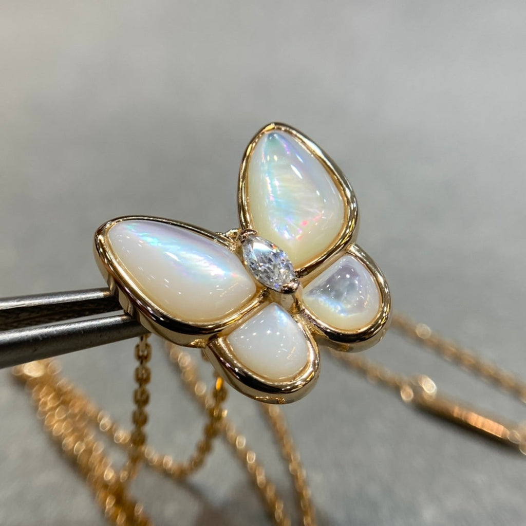 ¡®Star¡¯BUTTERFLY MOP DIAMOND NECKLACE