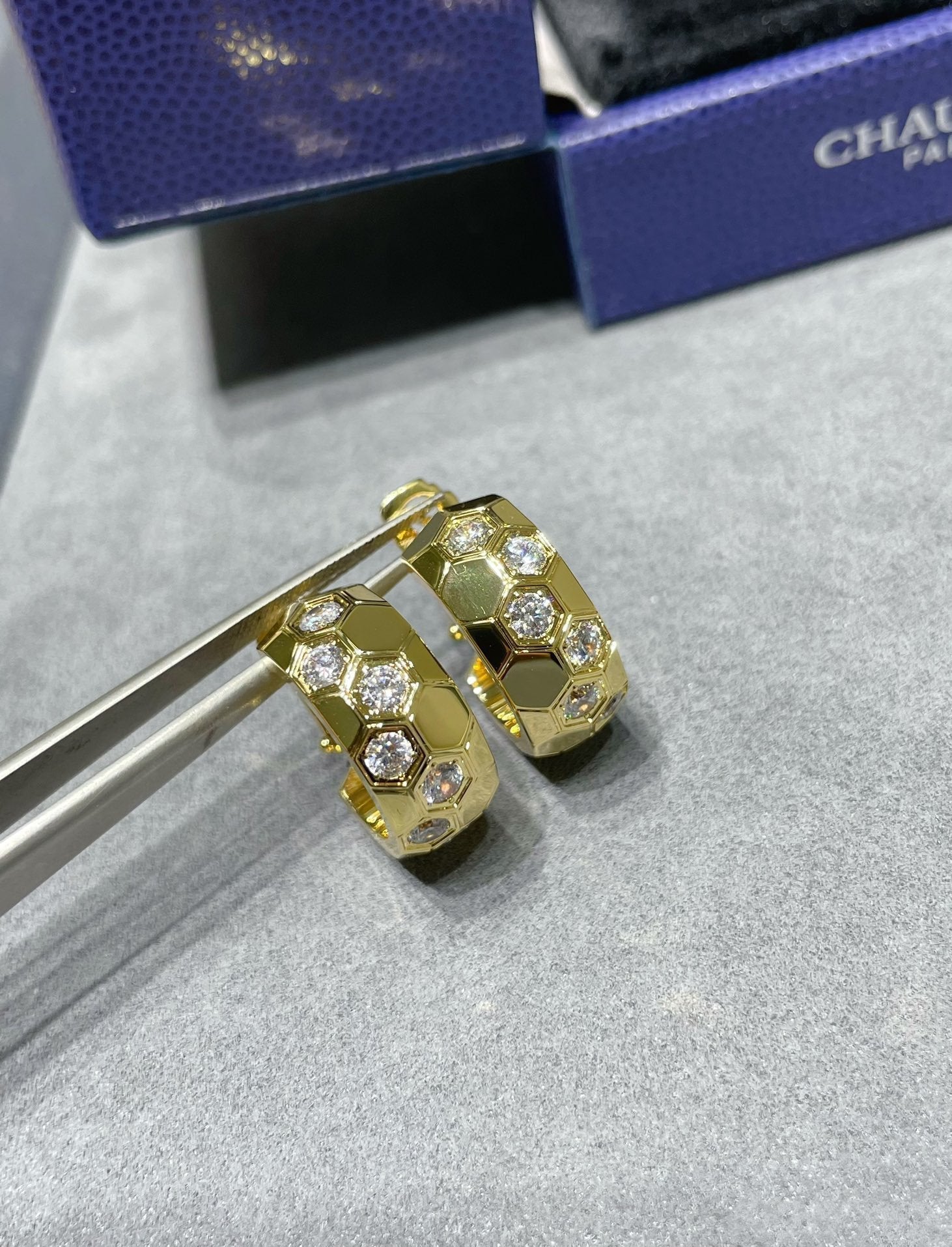 ¡®Star¡¯BEE LOVE DIAMOND HOOP EARRINGS