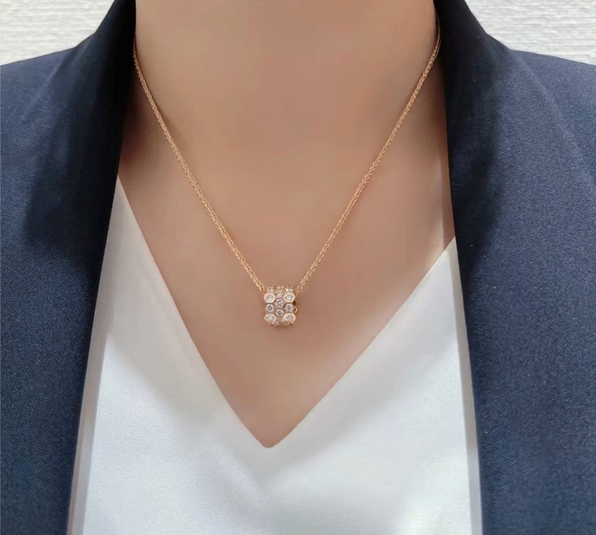 ¡®Star¡¯BEE LOVE DIAMOND PAVED 3 ROW NECKLACE