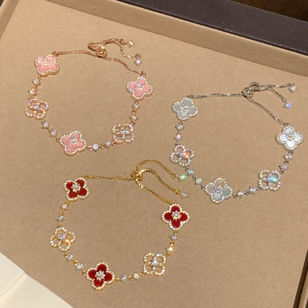 ¡®Star¡¯CLOVER 5 MOTIF PINK BLUE RED WHITE BRACELET