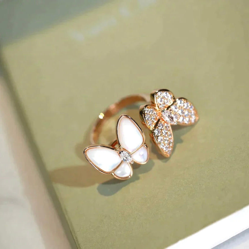 ¡®Star¡¯TWIN BUTTERFLY DIAMOND MOP RING