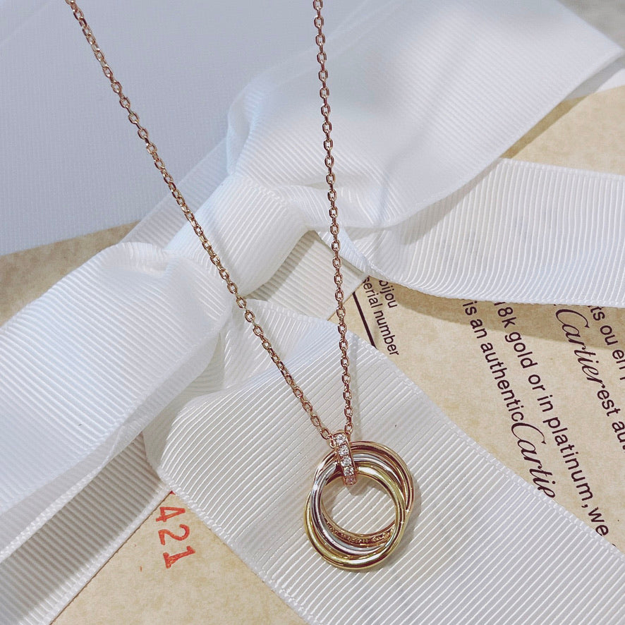 ¡®Star¡¯TRINITY NECKLACE GOLD  DIAMONDS