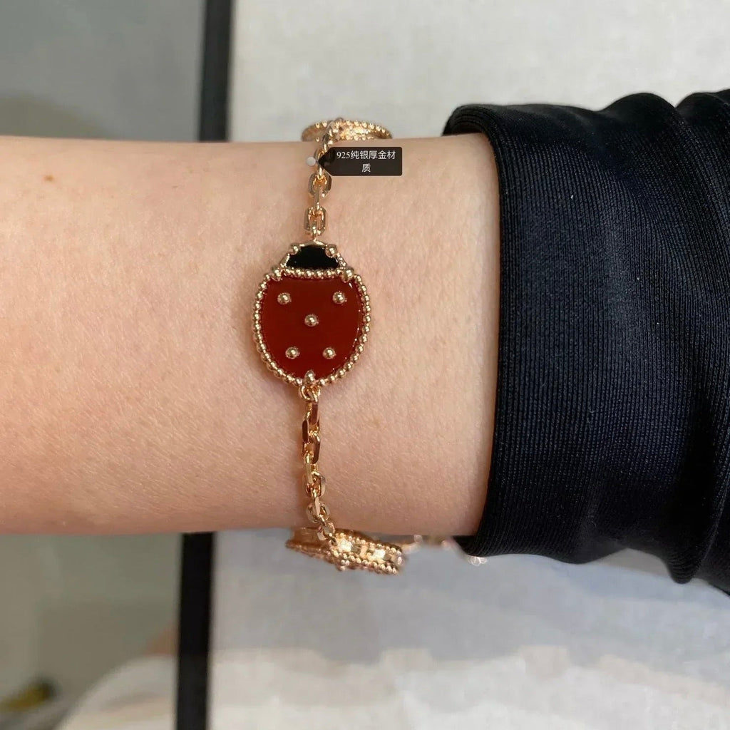 ¡®Star¡¯LUCKY SPRING 5 MOTIF BRACELET