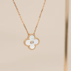 ¡®Star¡¯CLOVER 15MM DIAMOND WHITE FRITILLARIA NECKLACE