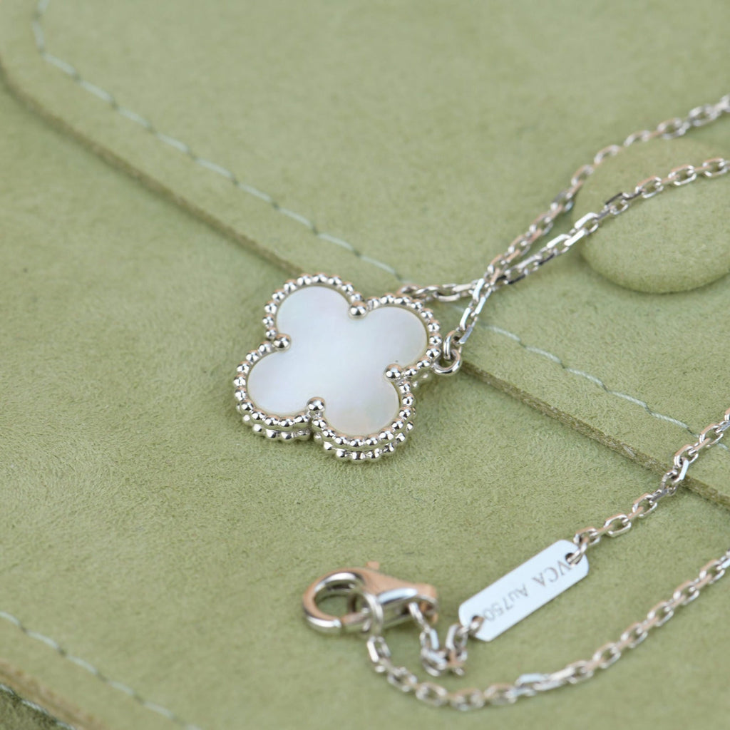 ¡®Star¡¯CLOVER  15MM WHITE MOTHER-OF-PEARL SILVER