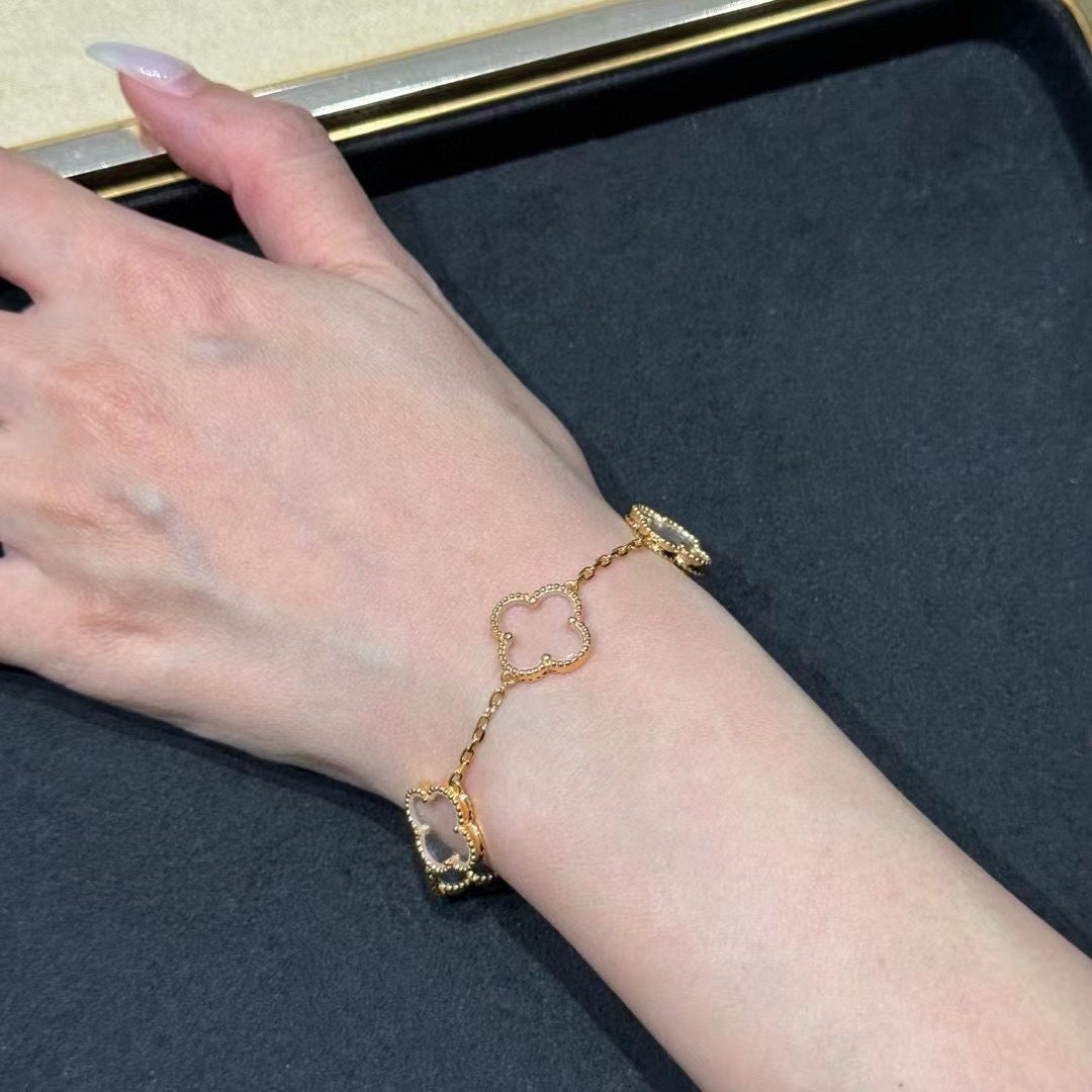 [Star]New CLOVER 5 MOTIF ROCK CRYSTAL BRACELET