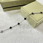[¡®Star¡¯]CLOVER 6 MOTIF  ONYXS BRACELET