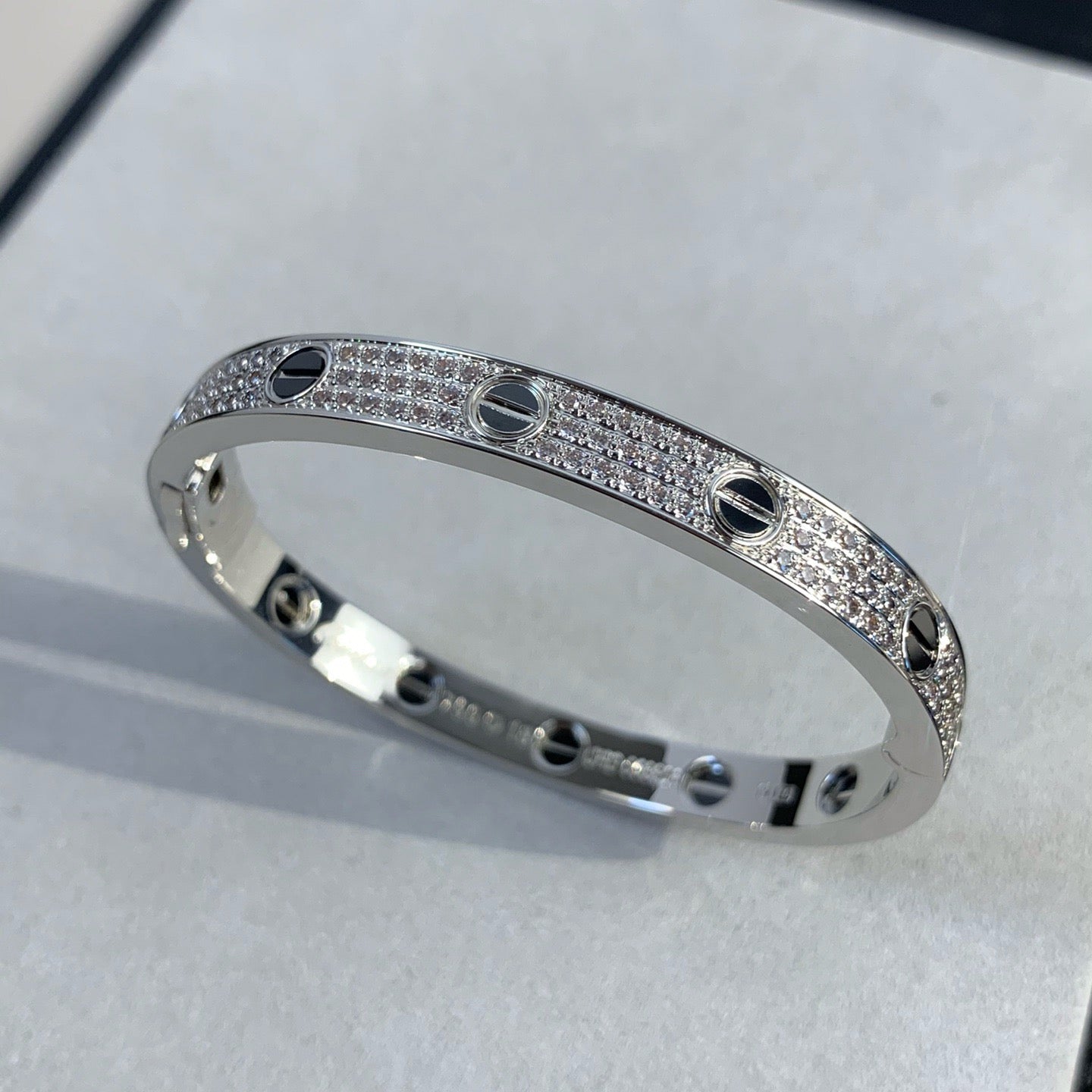 ¡®Star¡¯LOVE BRACELET 6.1MM DIAMOND-PAVED CERAMIC