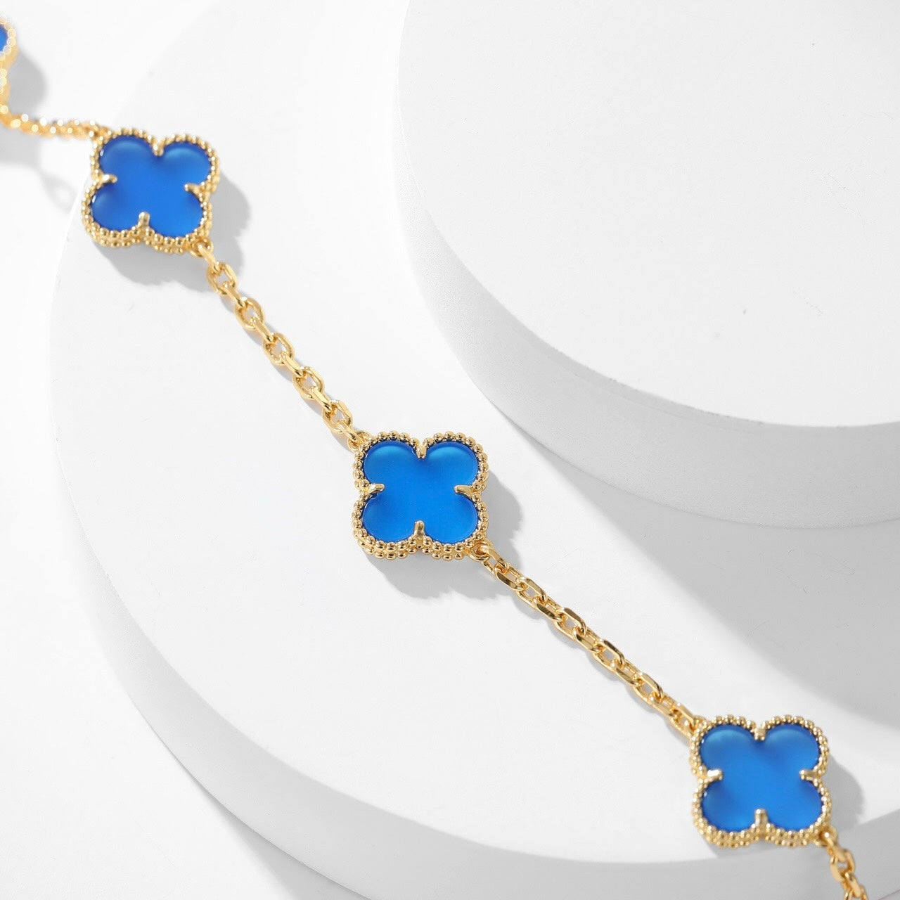¡®Star¡¯CLOVER 10 MOTIFS BLUE AGATE NECKLACE