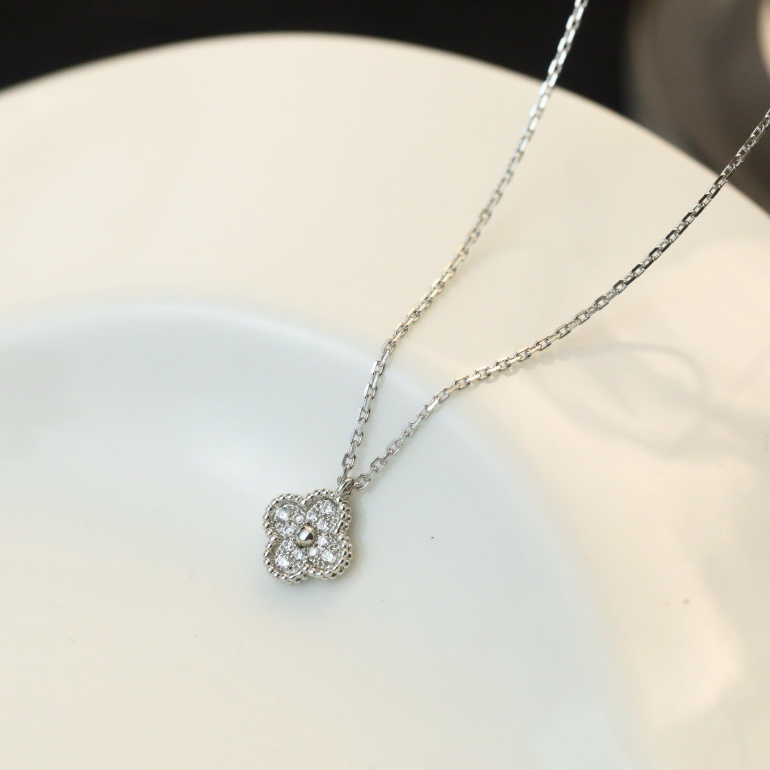 ¡®Star¡¯CLOVER MINI 9.5MM PENDANT DIAMOND NECKLACE