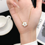 ¡®Star¡¯LUCKY WHITE MOP PLUM BLOSSOM  BRACELET
