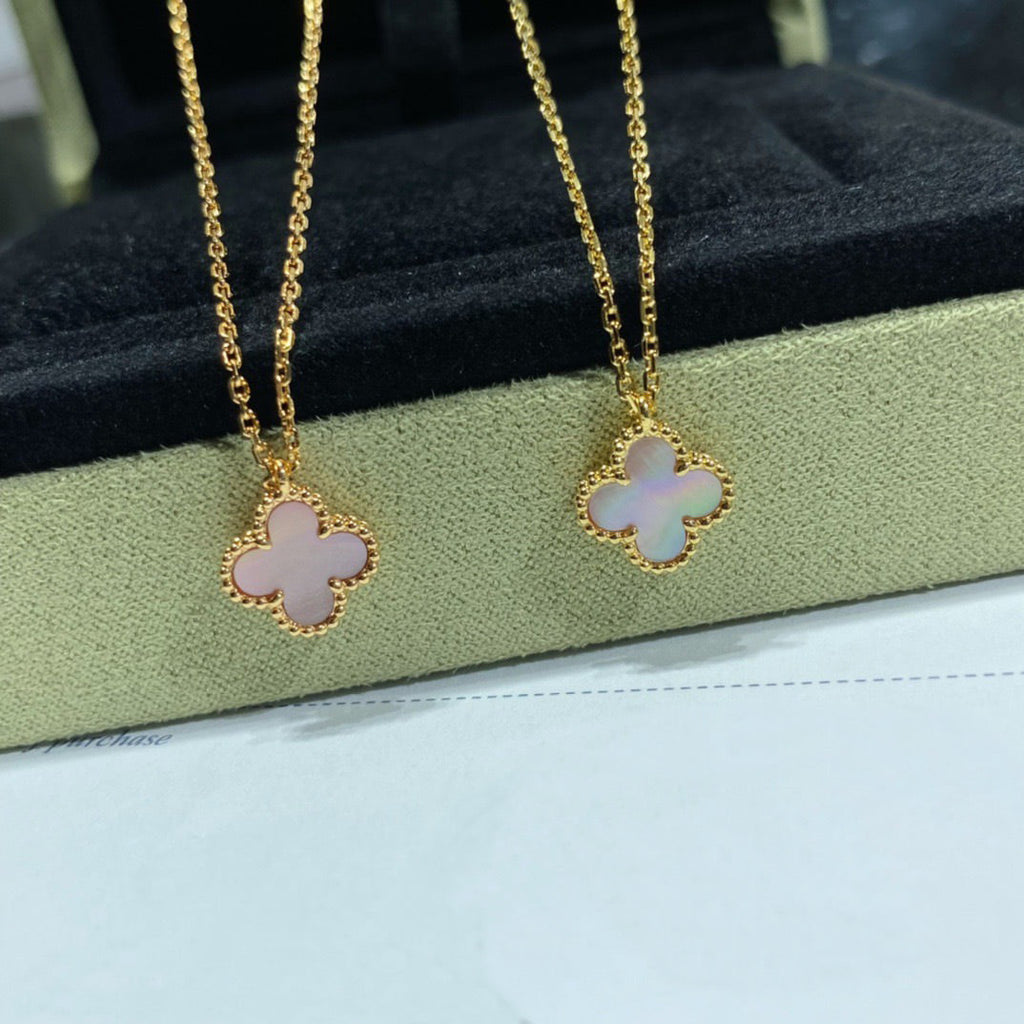 ¡®Star¡¯CLOVER 15MM PINK MOTHER-OF-PEARL SINGLE FLOWER NECKLACE