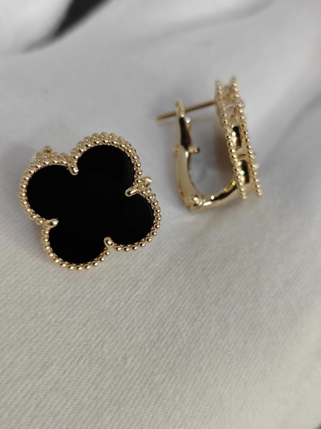 [Star] CLOVER 20MM BLACK MOP EARRINGS