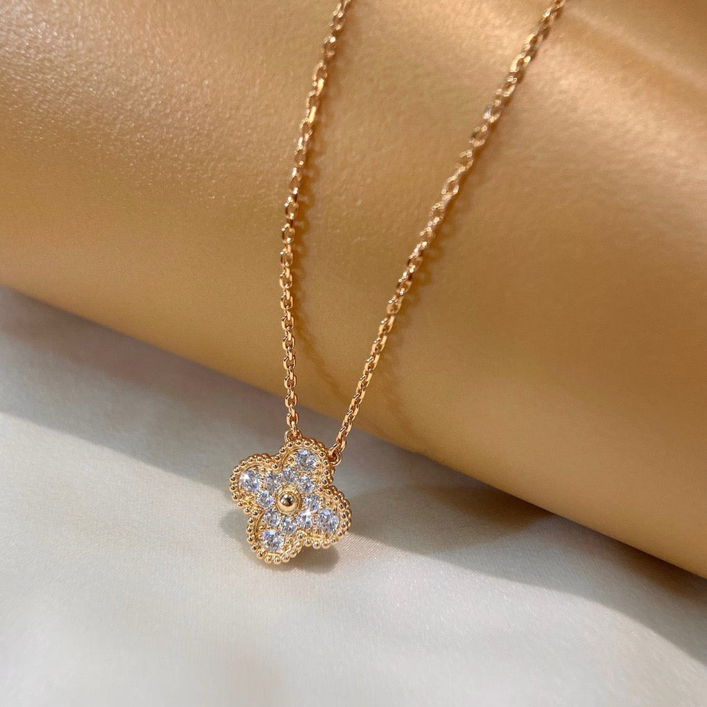 ¡®Star¡¯CLOVER 15MM DIAMOND SINGLE FLOWER NECKLACE