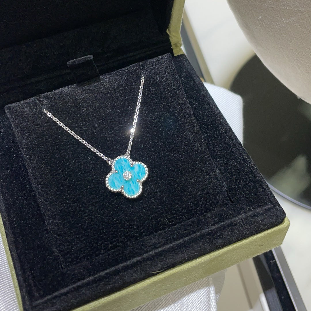 ¡®Star¡¯CLOVER 15MM DIAMOND SVRES PORCELAIN  NECKLACE SILVER