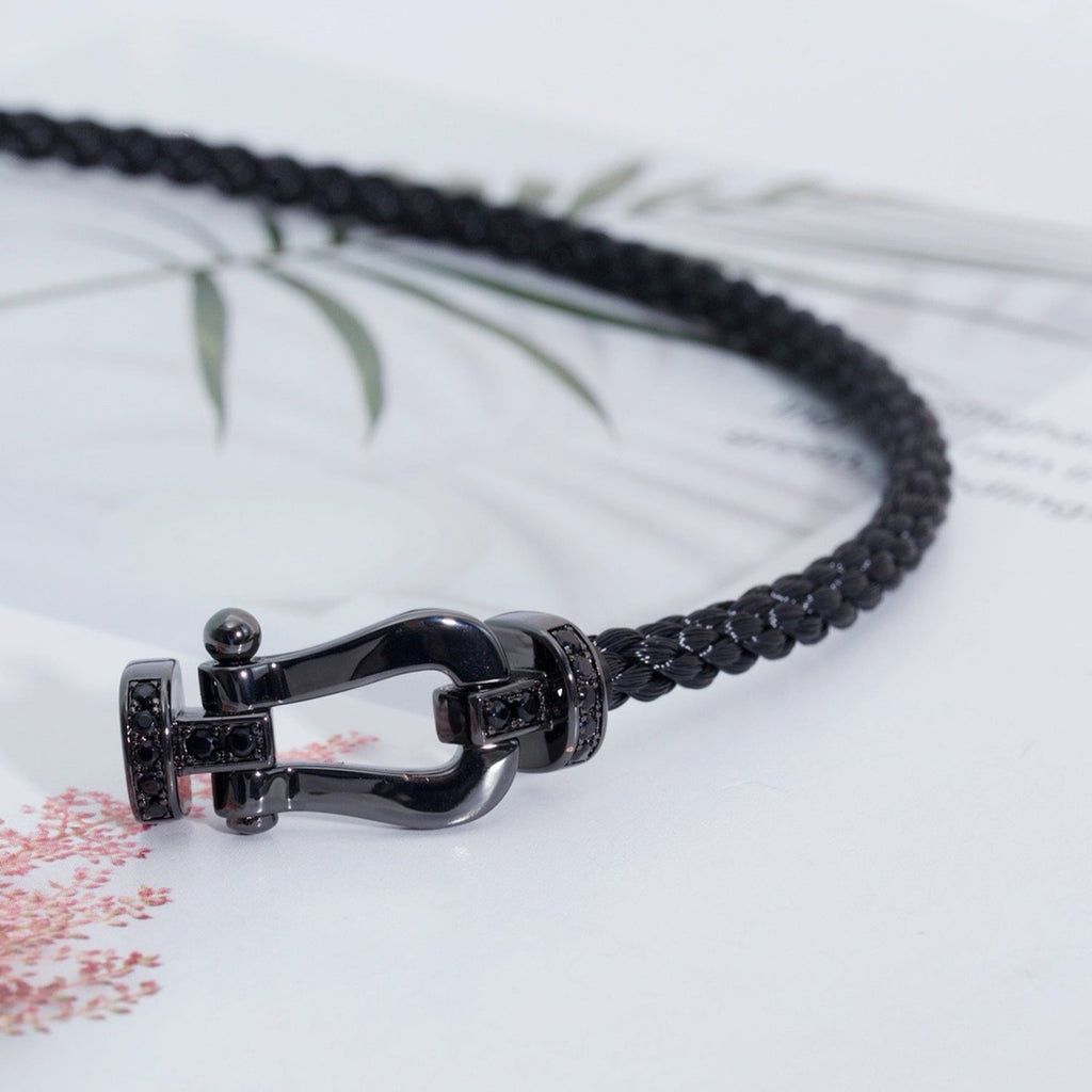 ¡®Star¡¯FORCE LARGE SERIES HORSESHOE BLACK SAMURAI BRACELET