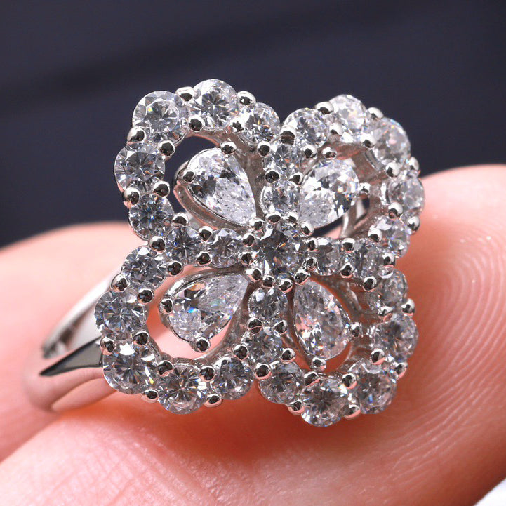 ¡®Star¡¯LOOP RING FULL MOTIF DIAMOND 16MM SILVE