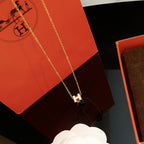 ¡®Star¡¯H WHITE SQUARE GOLD NECKLACE