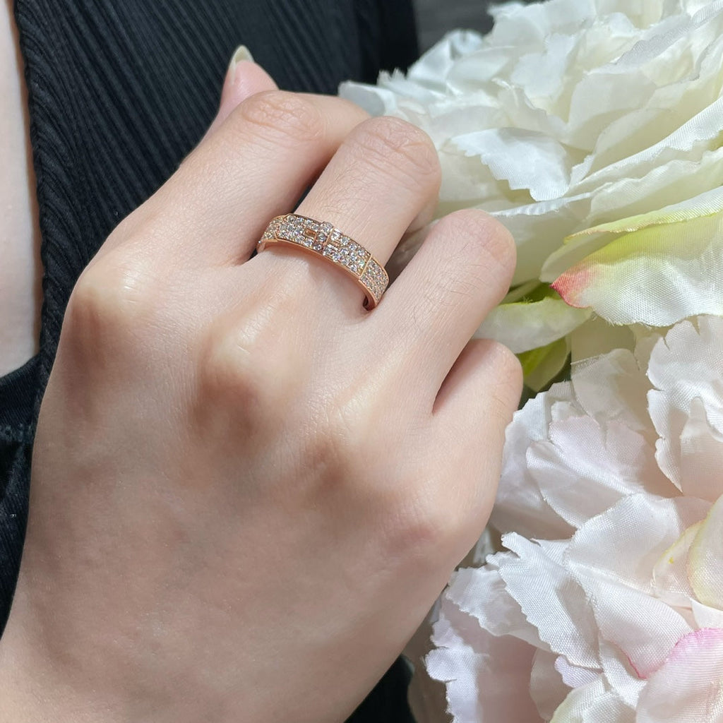 ¡®Star¡¯KELLY PINK GOLD DIAMOND RING