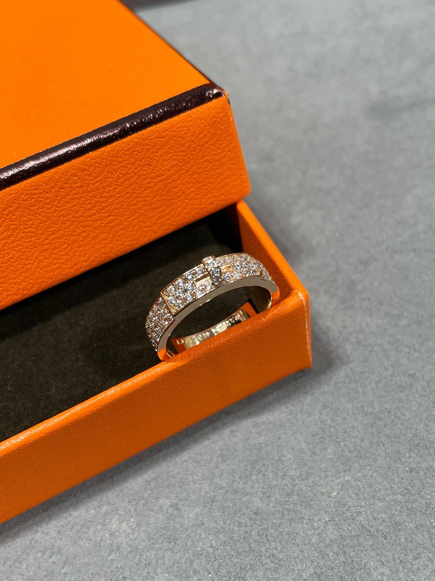 ¡®Star¡¯KELLY PINK GOLD DIAMOND RING