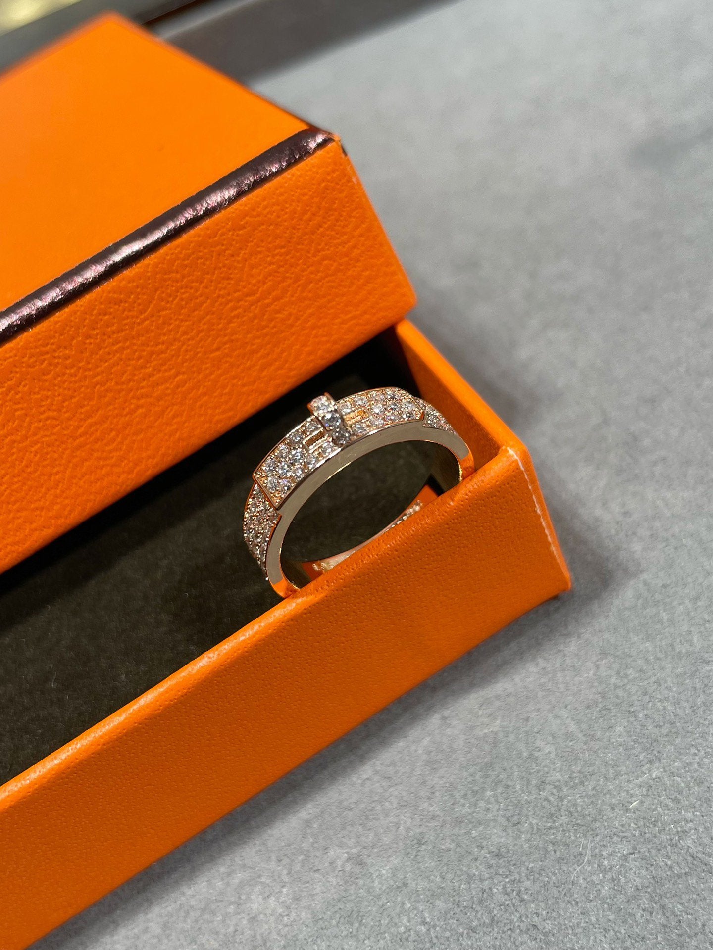 ¡®Star¡¯KELLY PINK GOLD DIAMOND RING