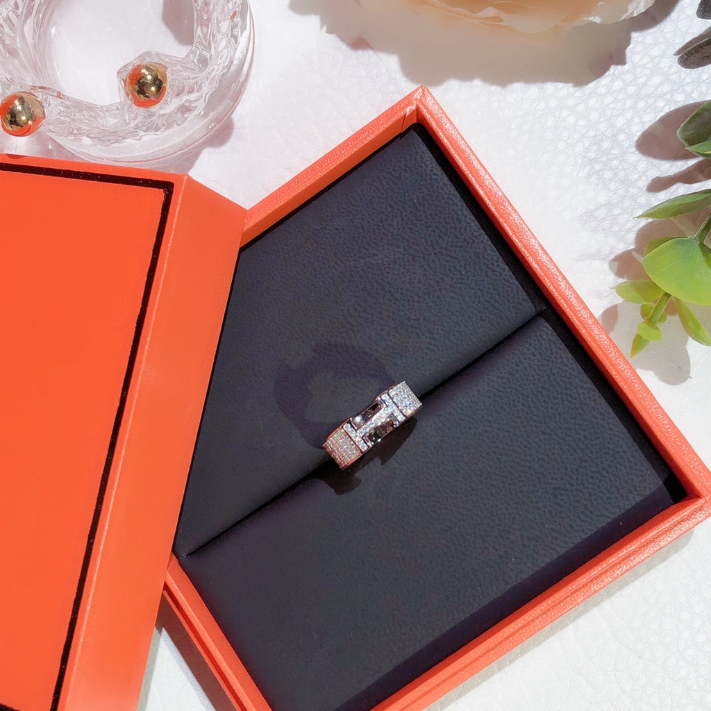 ¡®Star¡¯H RING FULL DIAMOND