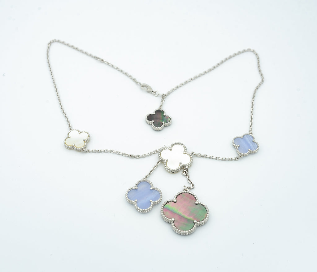 ¡®Star¡¯CLOVER MOP CHALCEDONY NECKLACE SILVER 6 MOTIF