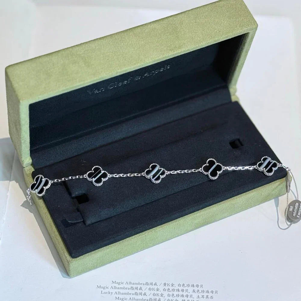 [Star]New  CLOVER 5 MOTIF PULSAR STONE BRACELET COLLECTION