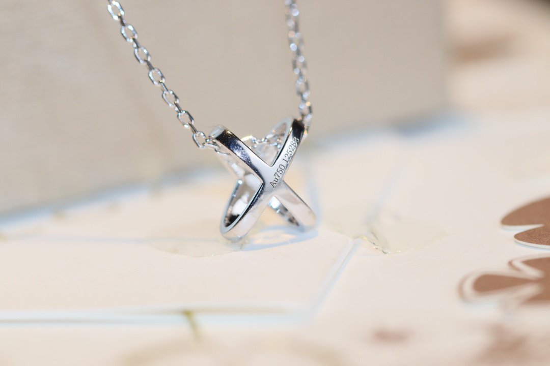 ¡®Star¡¯JEUX DE DIAMOND NECKLACE