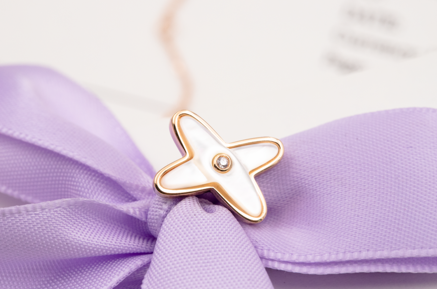 ¡®Star¡¯JEUX DE WHITE MOP PINK GOLD DIAMOND EARRINGS