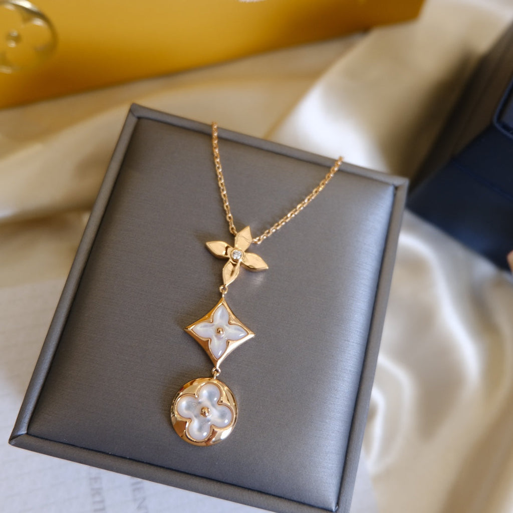 ¡®Star¡¯COLOR BLOSSOM LARIAT NECKLACE PINK GOLD WHITE MOTHER PEARL AND DIAMOND
