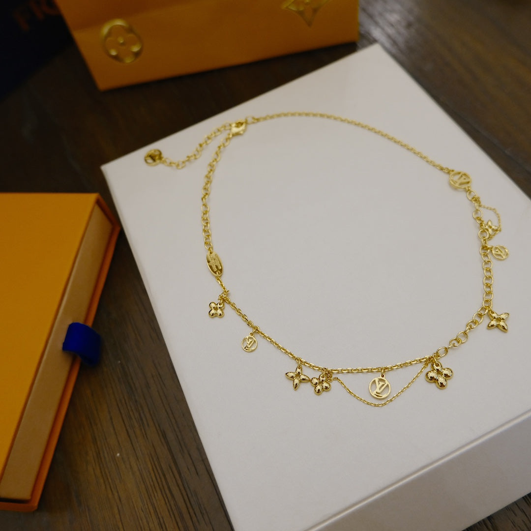 ¡®Star¡¯BLOOMING SUPPLE NECKLACE BRASS