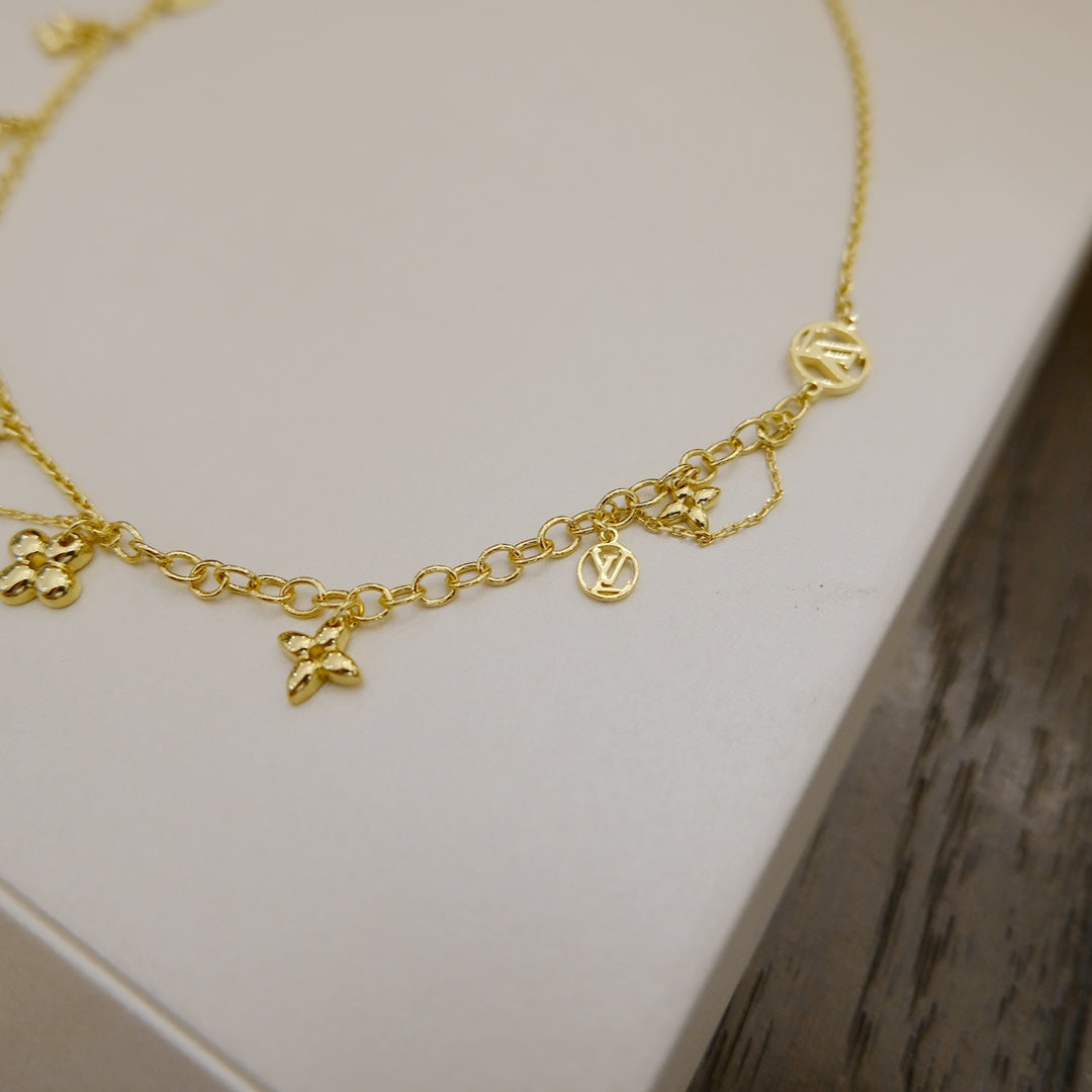 ¡®Star¡¯BLOOMING SUPPLE NECKLACE BRASS
