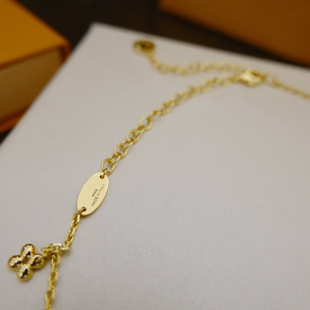 ¡®Star¡¯BLOOMING SUPPLE NECKLACE BRASS