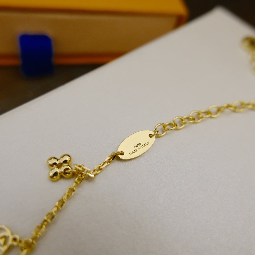 ¡®Star¡¯BLOOMING SUPPLE NECKLACE BRASS