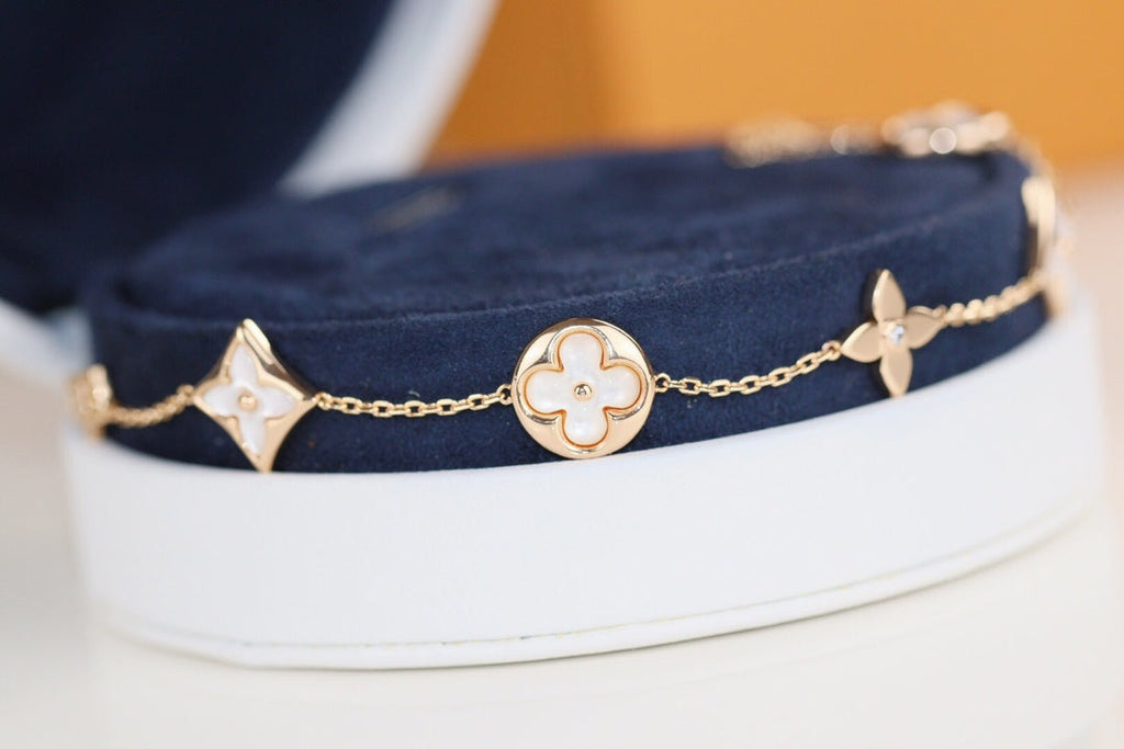 ¡®Star¡¯LEAF CLOVER BRACELET