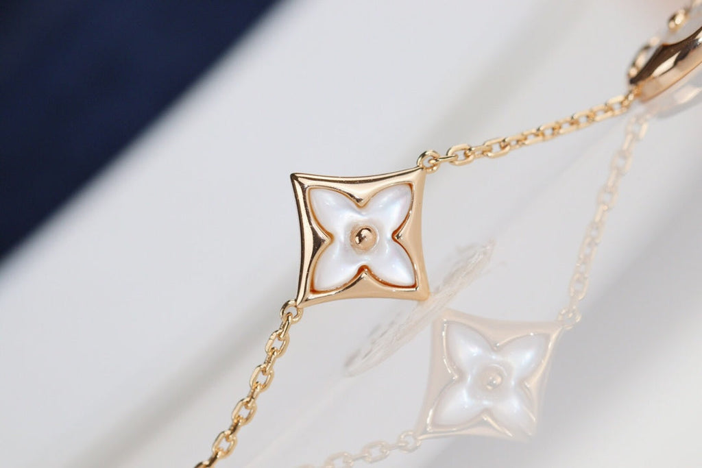 ¡®Star¡¯LEAF CLOVER BRACELET