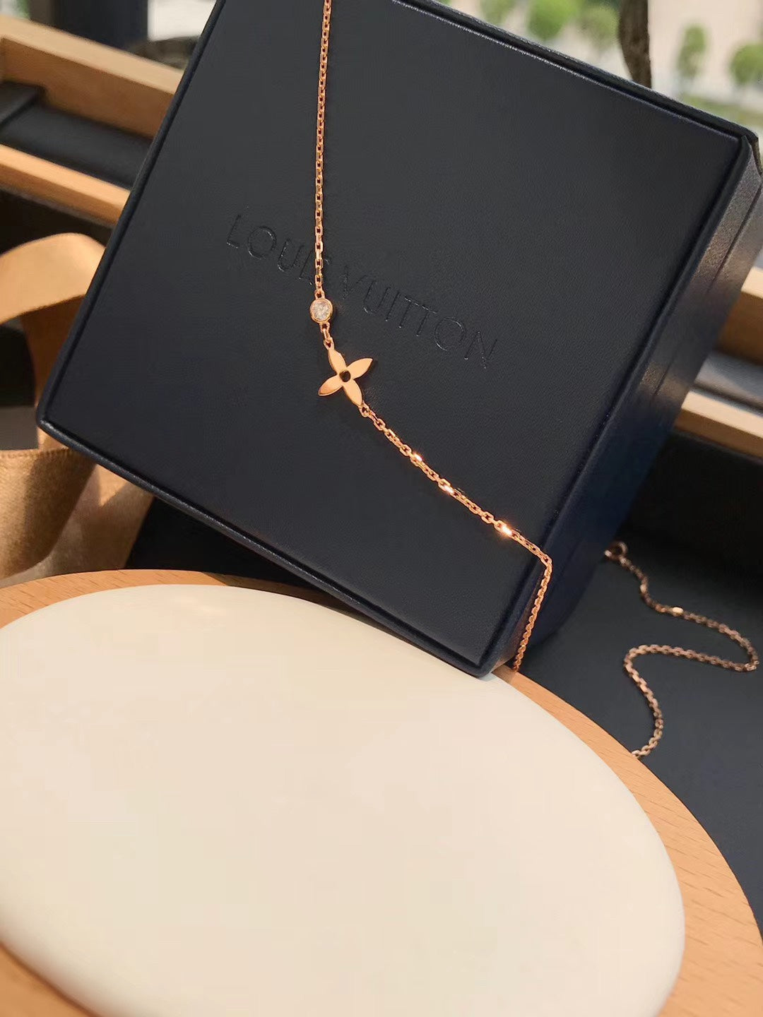 ¡®Star¡¯BLOSSOM PENDANT PINK GOLD AND DIAMOND