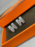 ¡®Star¡¯H STUD EARRINGS WITH SILVER DIAMONDS