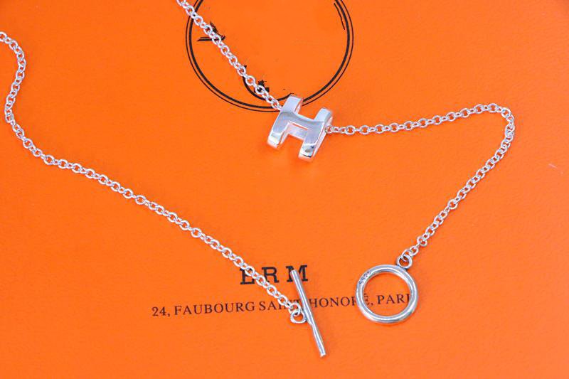 ¡®Star¡¯HM NECKLACE H LETTER OVAL SERIES