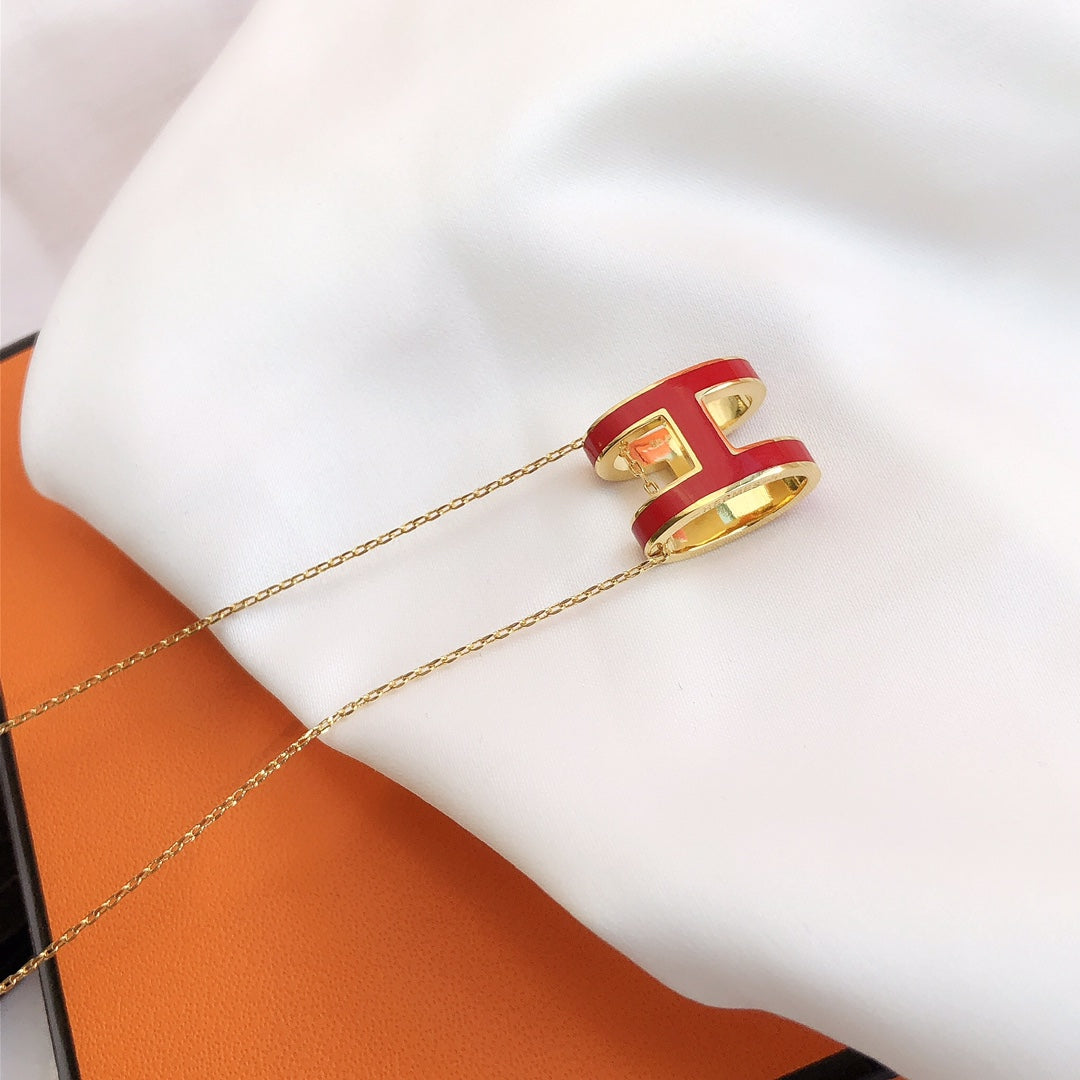 ¡®Star¡¯HM CLIC RED ENAMEL GOLD NECKLACE