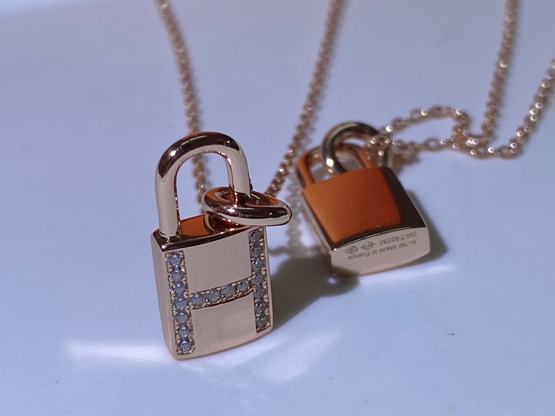 ¡®Star¡¯HM ADVANCED NICHE LOCK HEAD NECKLACE DIAMONDS