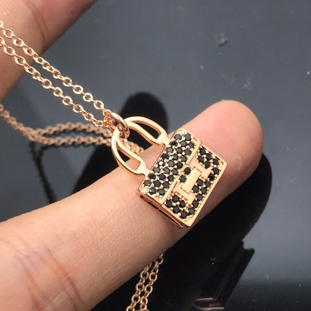 ¡®Star¡¯HM NECKLACE ARRIVAL BLACK DIAMOND