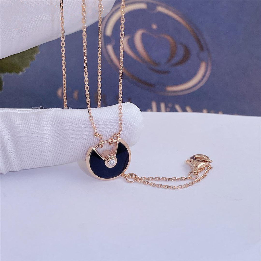 ¡®Star¡¯AMULETTE ROSE GOLD ONYX NECKLACE