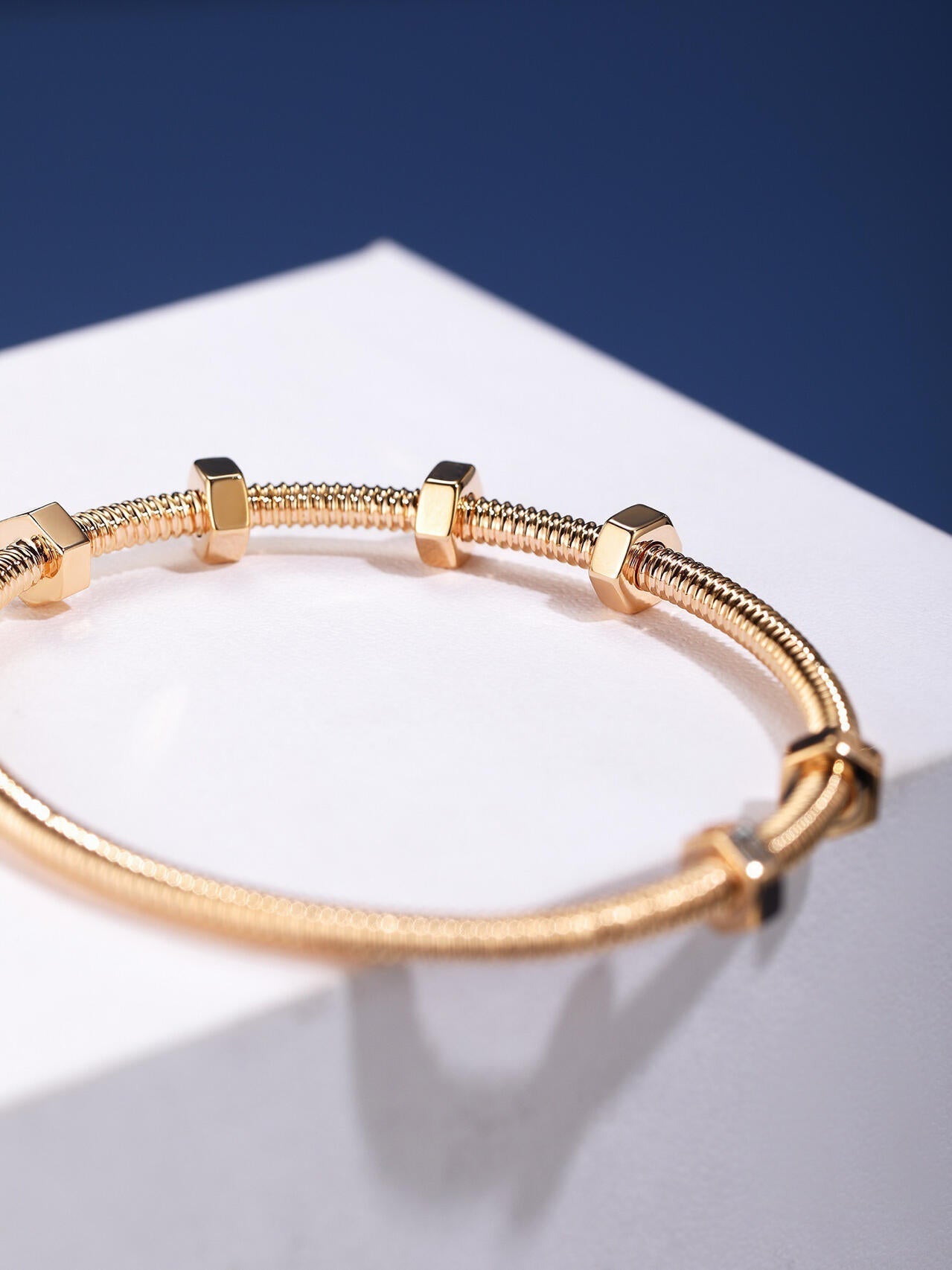 [¡®Star¡¯]CT THREADED BRACELET