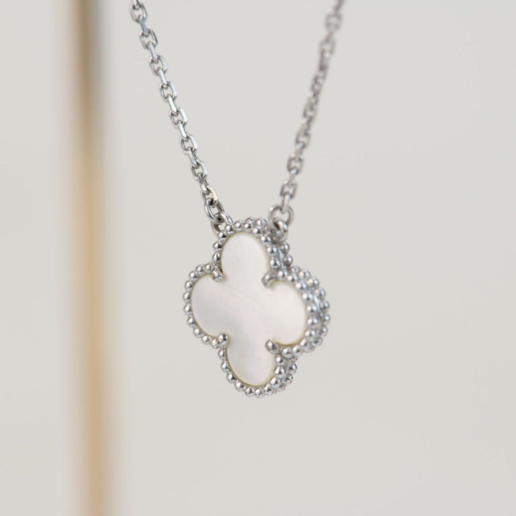 ¡®Star¡¯CLOVER  15MM WHITE MOTHER-OF-PEARL SILVER