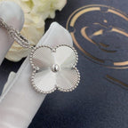 ¡®Star¡¯CLOVER 25MM SILVER BIG CLOVER NECKLACE